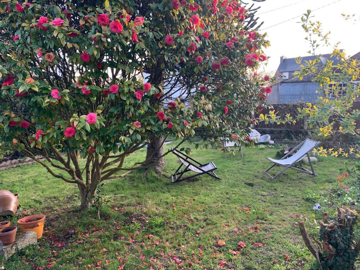 Aux Portes De Pont-Aven, Maison Pleine De Charme Екстериор снимка